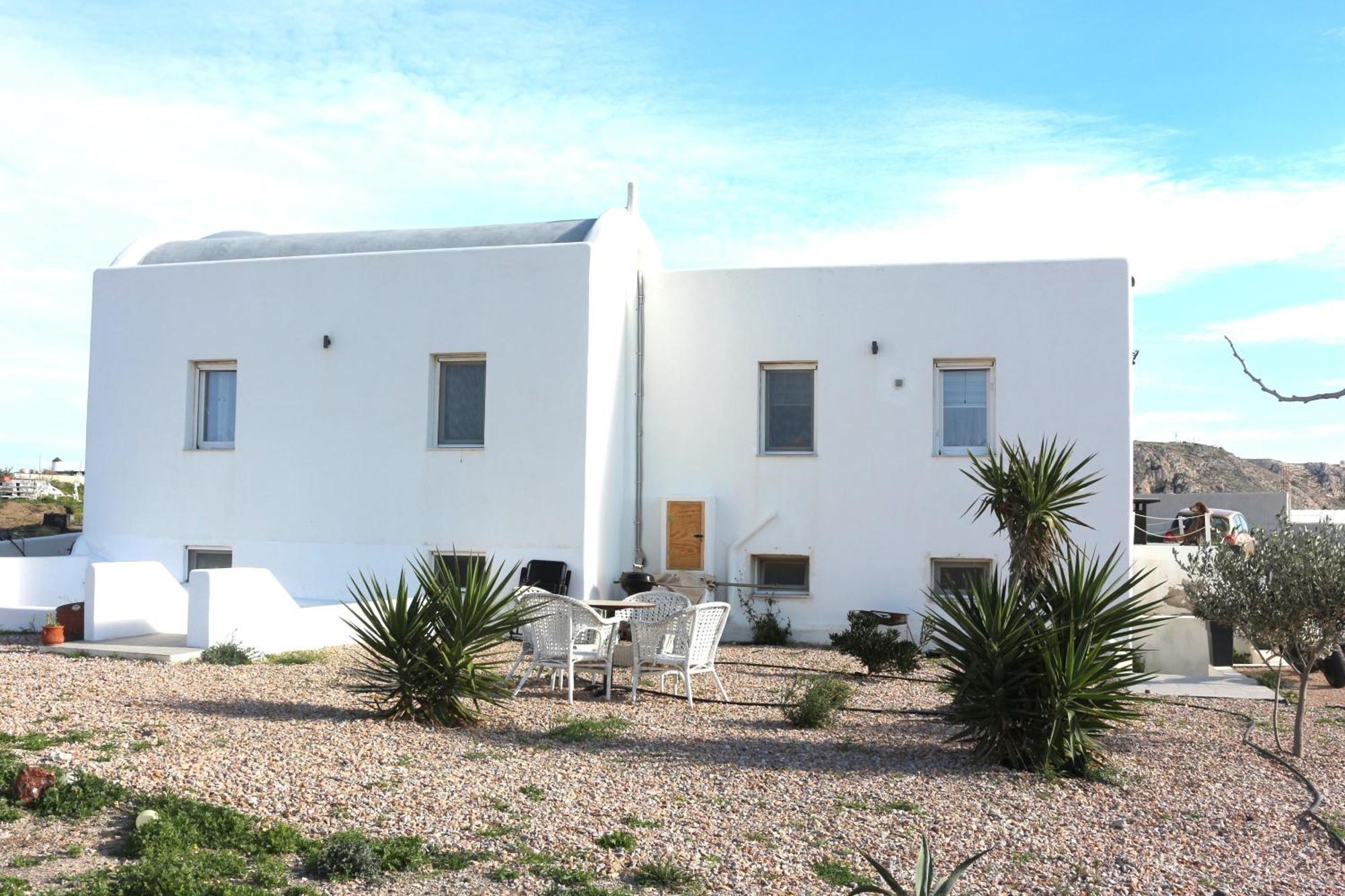 Ab Green Living Santorini Emporio  Eksteriør billede